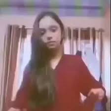 Aina Asif viral video Twitter, Aina asif viral video dailymotion, aina asif viral open clothes bedroom